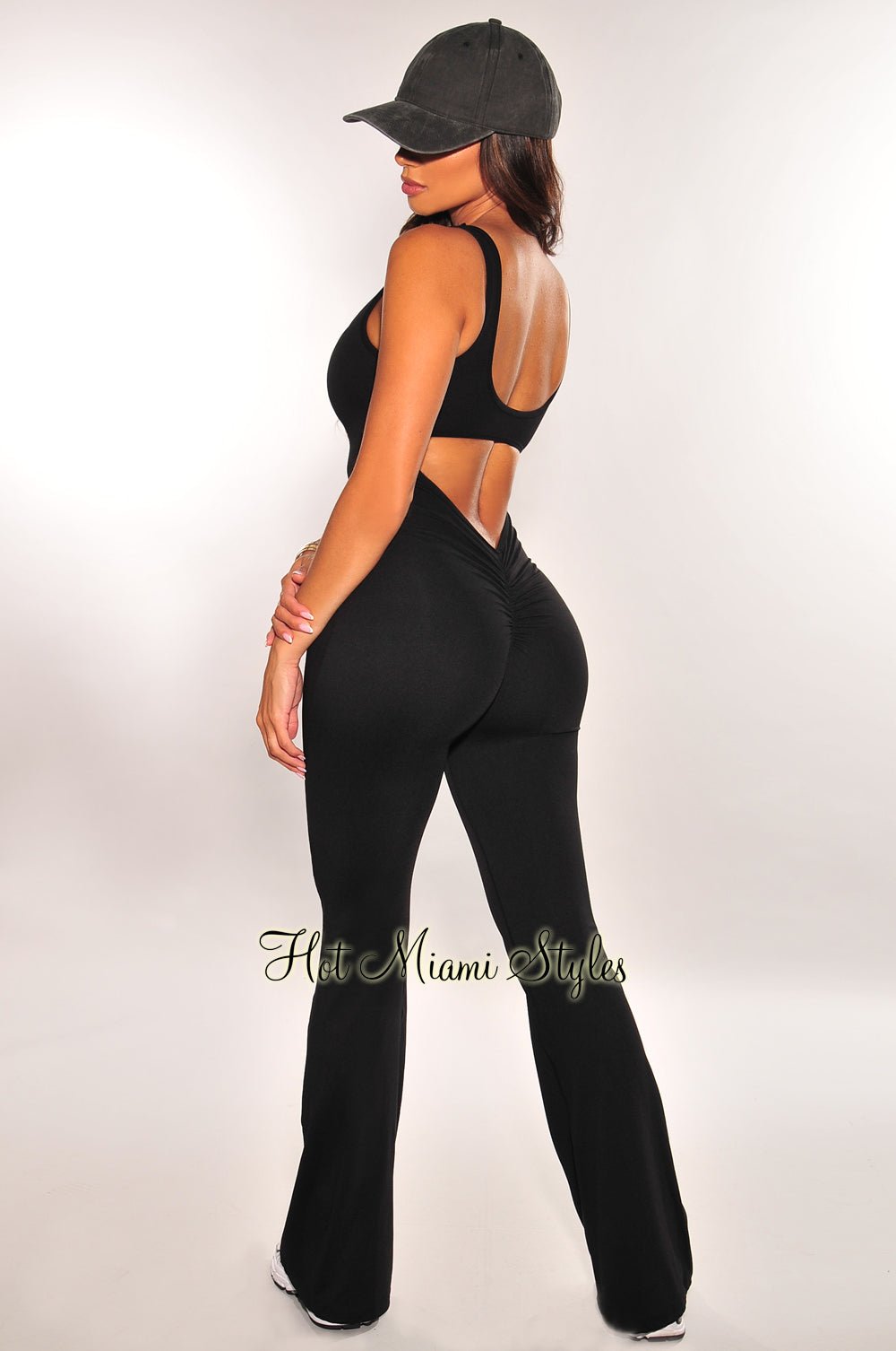 HMS Fit: Black Padded Open Back Ruched Butt Flared Jumpsuit – Hot