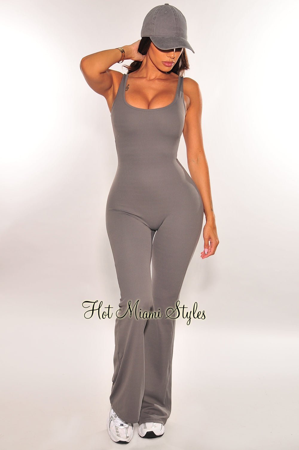 HMS Fit: Gray Padded Open Back Ruched Butt Flared Jumpsuit – Hot