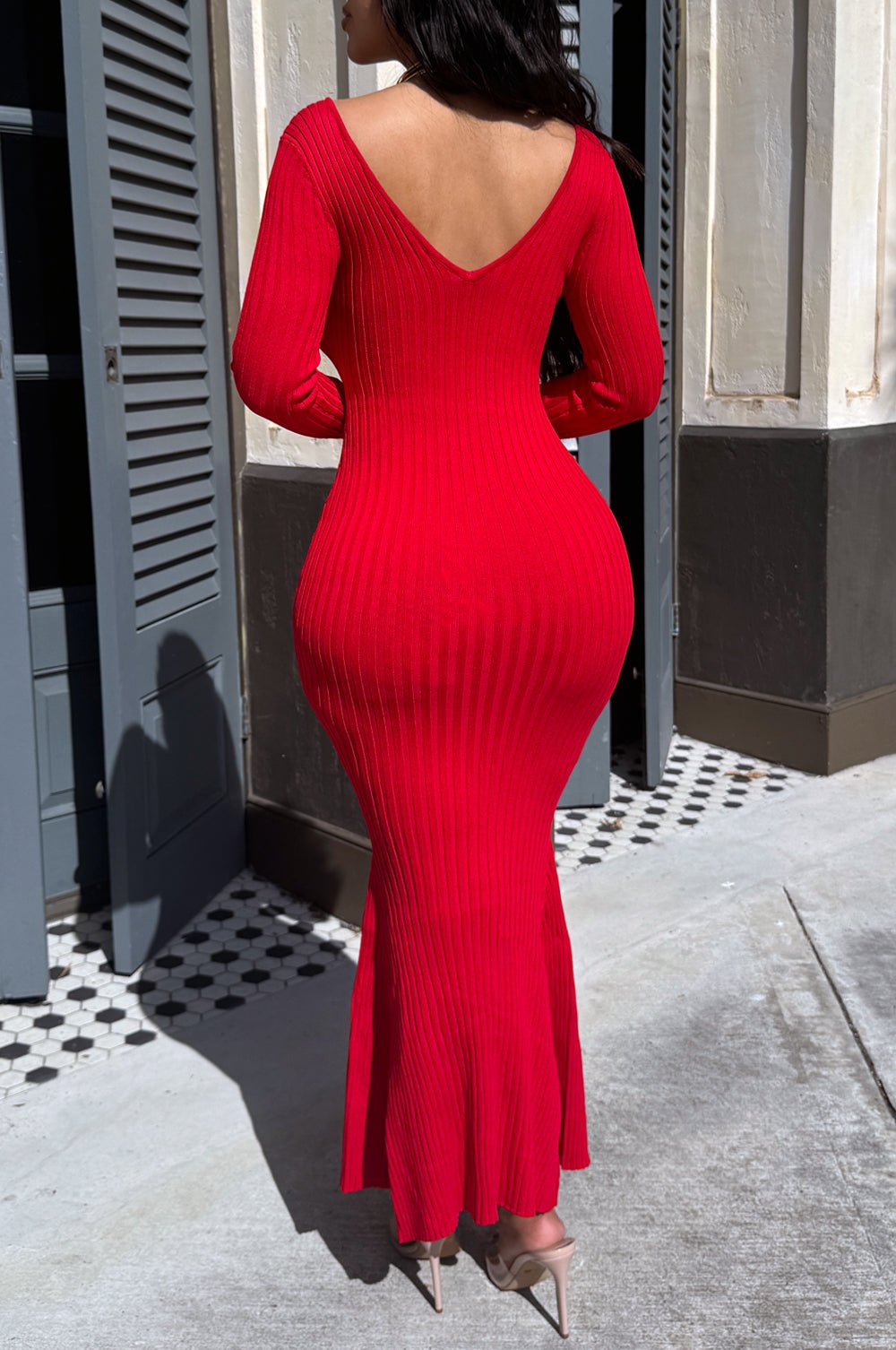Red Ribbed Knit Long Sleeves Mermaid Dress Medium Red Ribbed Knit Long Sleeves Mermaid Dress Medium