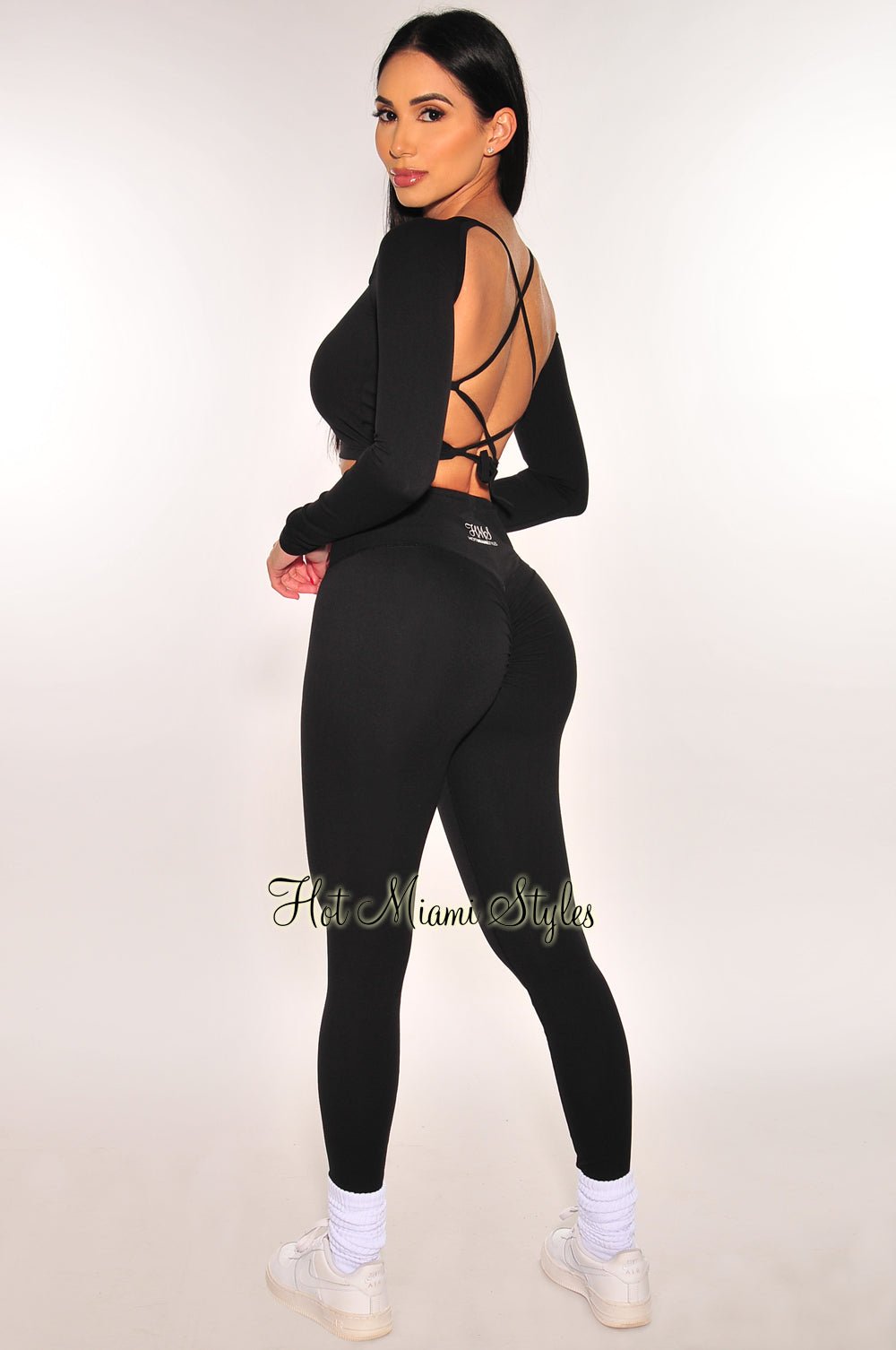 HMS Fit: Black Padded Long Sleeve Lace Up Back Scrunch Butt Leggings Two  Piece Set - Hot