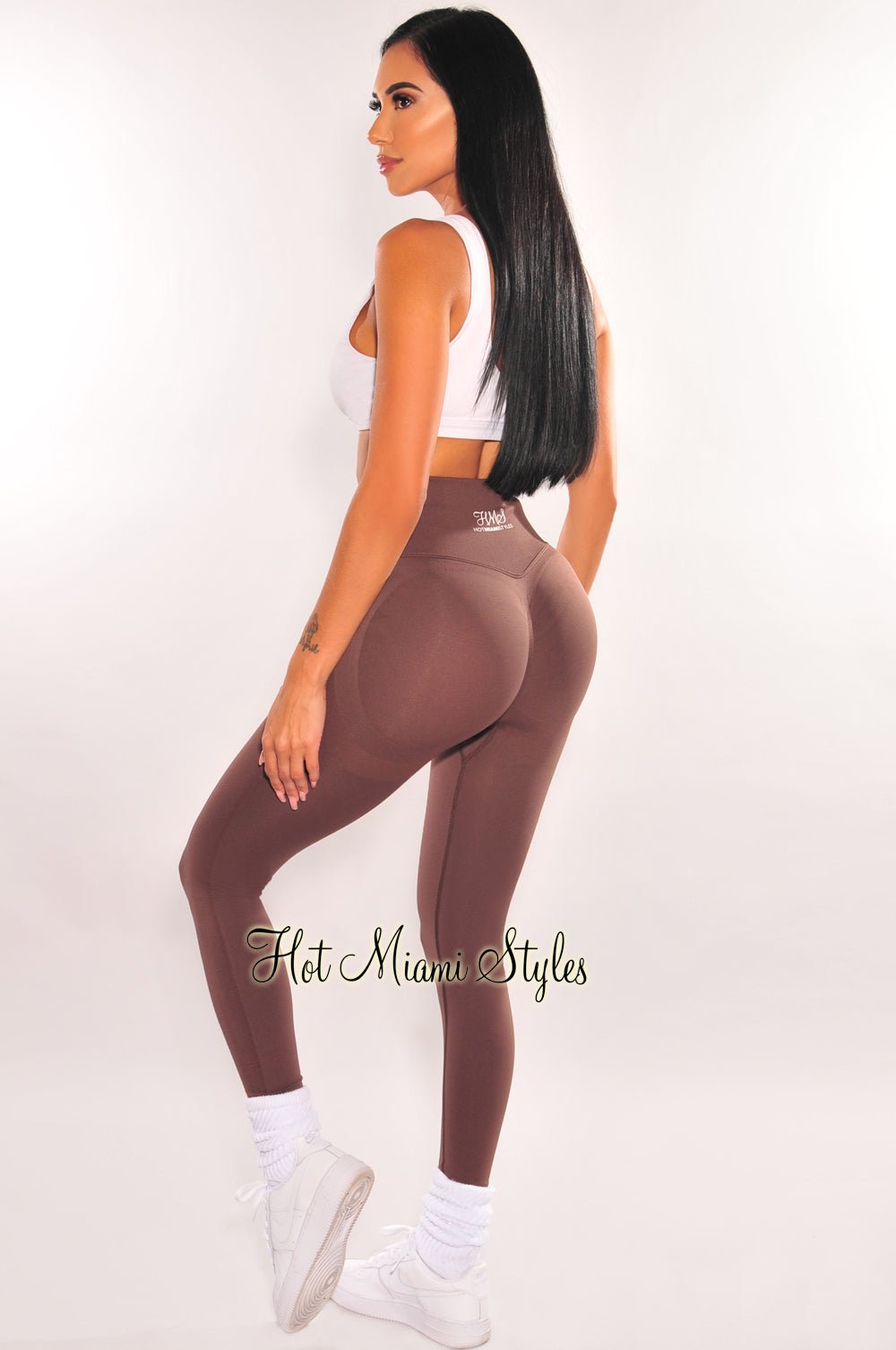 High Waisted Ruched Bum Leggings In Brown