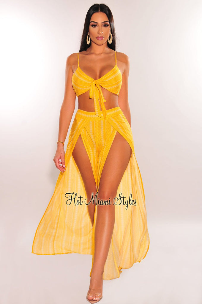 yellow-white-striped-spaghetti